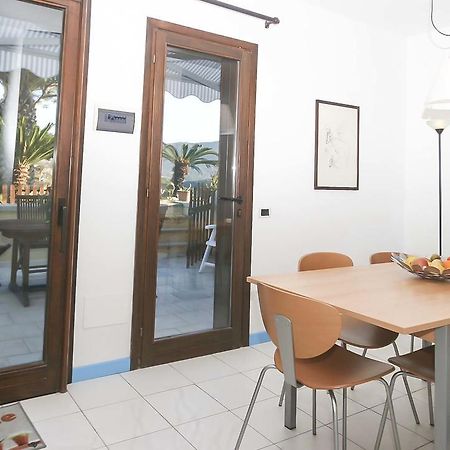 Ferienwohnung Il Porto Trilocale Nr.7 Porto Azzurro Exterior foto